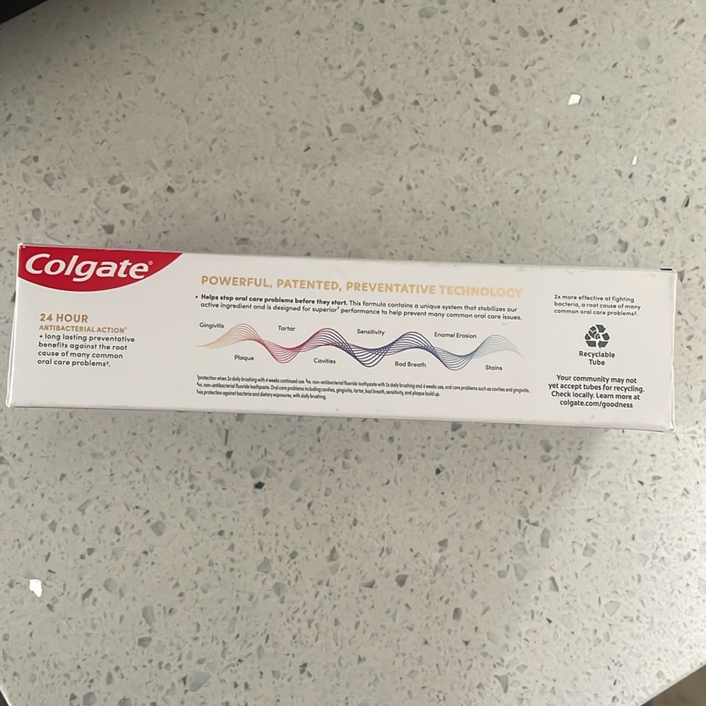 Colgate Total Deep Clean Toothpaste NEW Fully - Picture 3 of 4